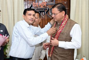 National V.I.P. Press Club के निमंत्रण पर सीएम धामी का बड़ा आश्वासन, 21 जून के कार्यक्रम में शामिल होने की जताई सहमति