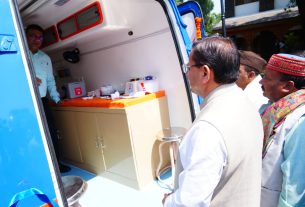 दूरस्थ क्षेत्रों तक बेहतर स्वास्थ्य सेवाएं पहुंचाने में अहम साबित होंगी आधुनिक एम्बुलेंस : सीएम धामी